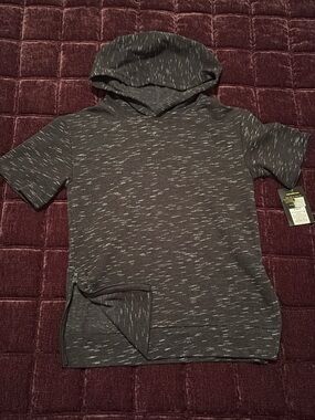 Target Kids Short-Sleeve Hoodie in Dark Gray Heather